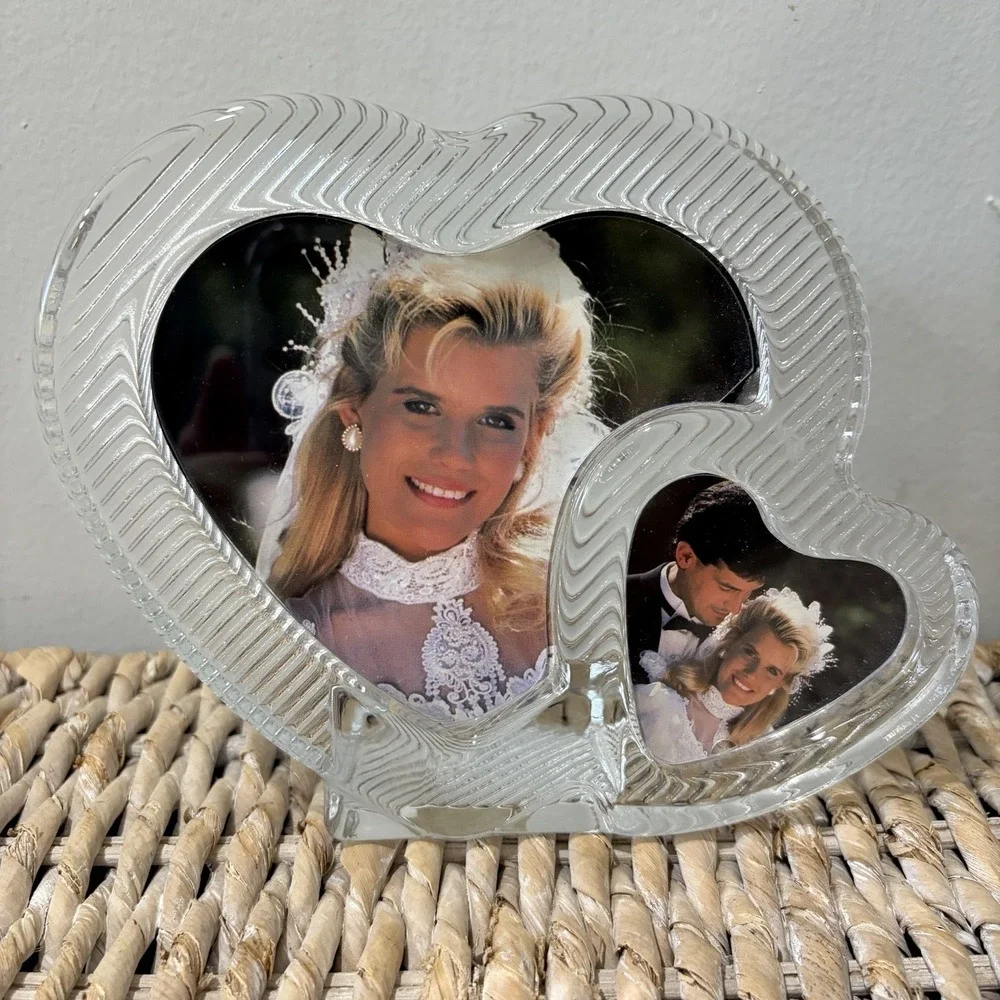 Mikasa Polished Portraits Double Heart Clear Glass Picture Frame Made in Japan
